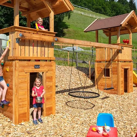 Biobauernhof Aslgut ファームステイ